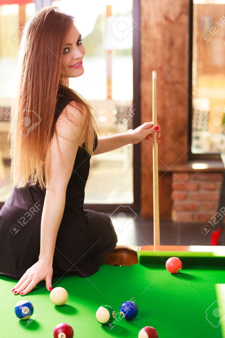 Stopper reccomend Sexy women playing pool pictures