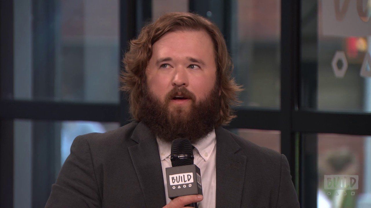 Horsehide reccomend Haley joel osment with facial hair