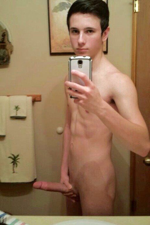 Specter reccomend Teen guy nude selfie