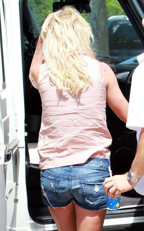 Britney spears ass shorts