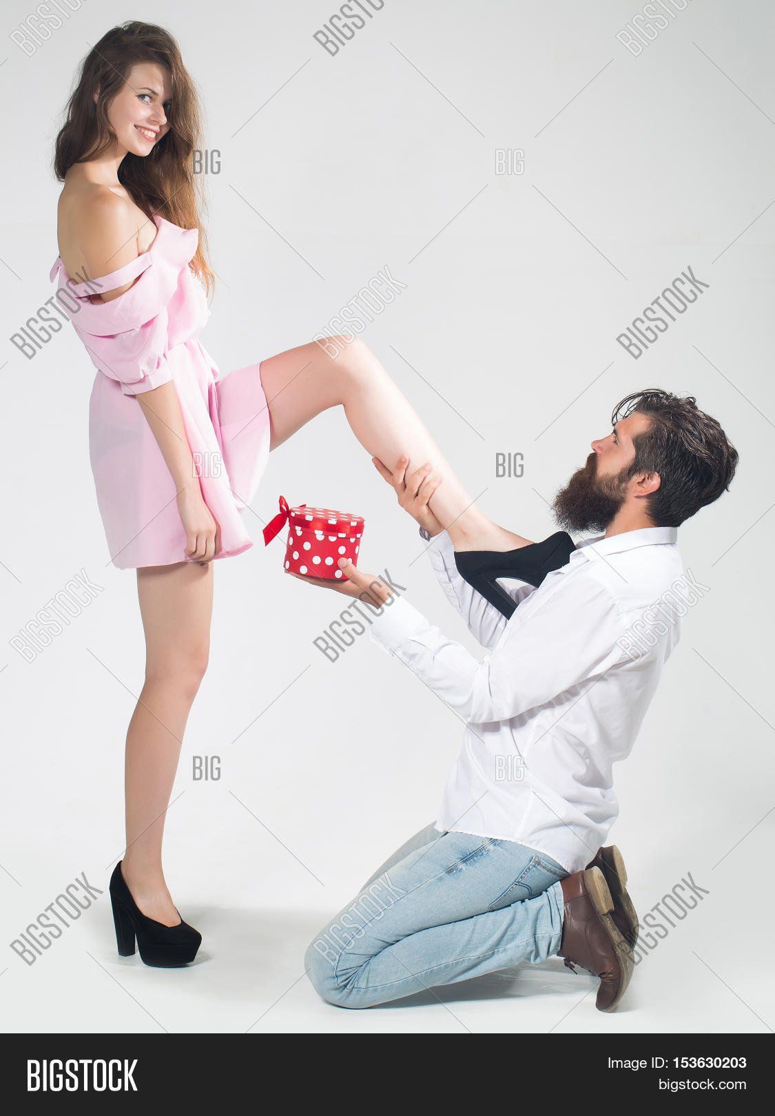 best of Sexy pic Boy holding girl