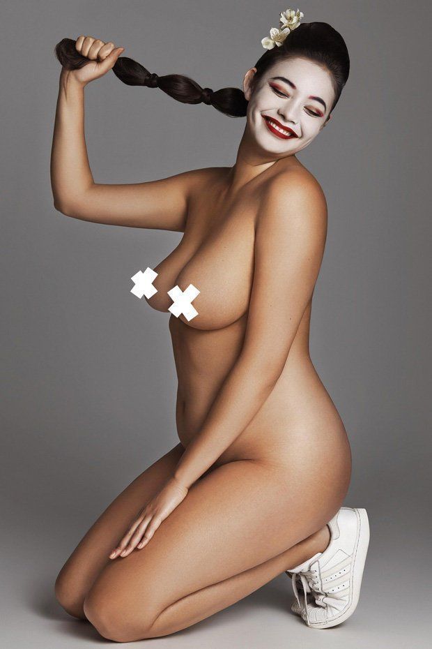 Curvy nudist women models