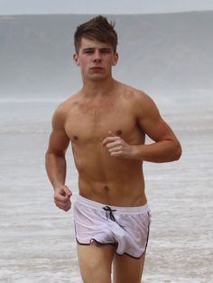 Naked teen lads jogging