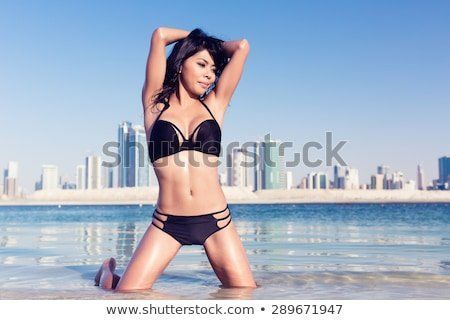 Dakota reccomend Dubai sexy neket girls pictures