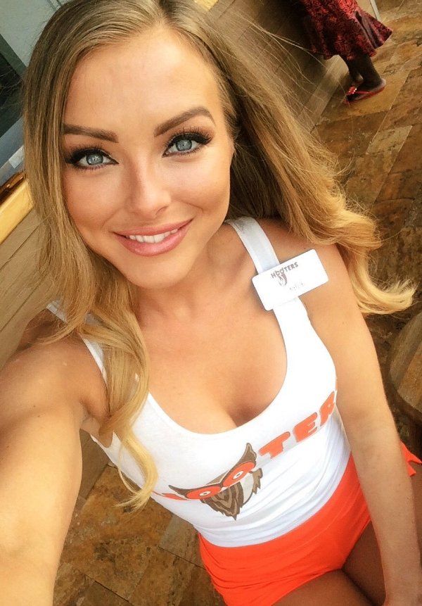 Boob Hooters Sex Pics And Galleries Comments 5