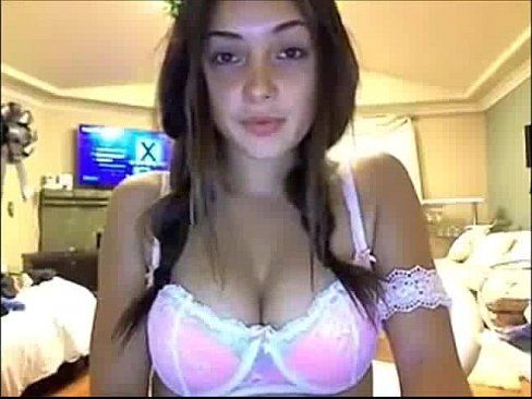 Sunny reccomend Girl shows great boobs