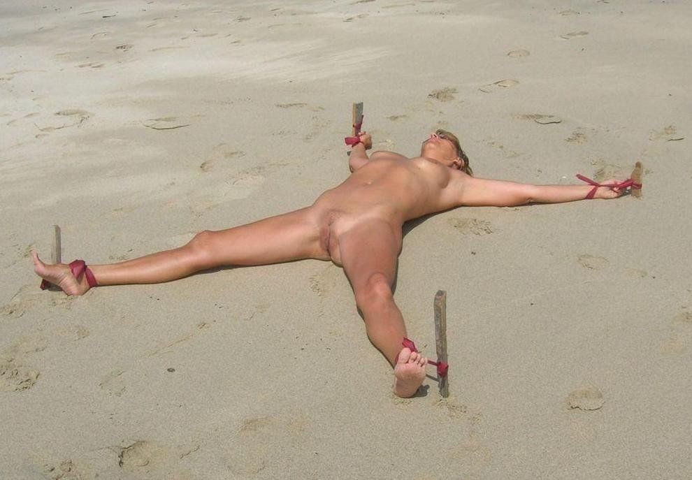 Beach Girl Naked Bondage - Nude bondage on the beach - Porn Pics & Move...