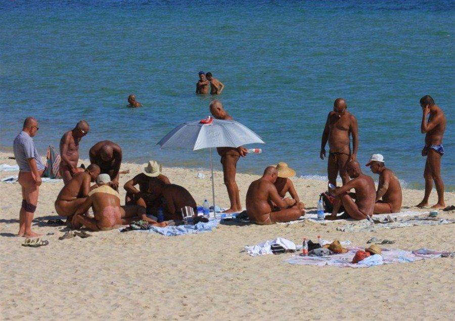Nudist beaches china