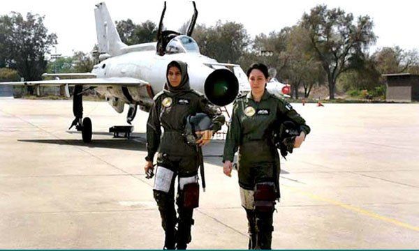 Pakistani women in air force